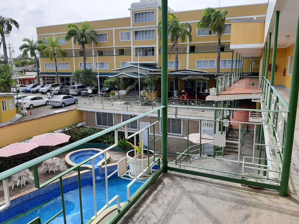 Royal Palm Suite Hotel Dibe ภายนอก รูปภาพ